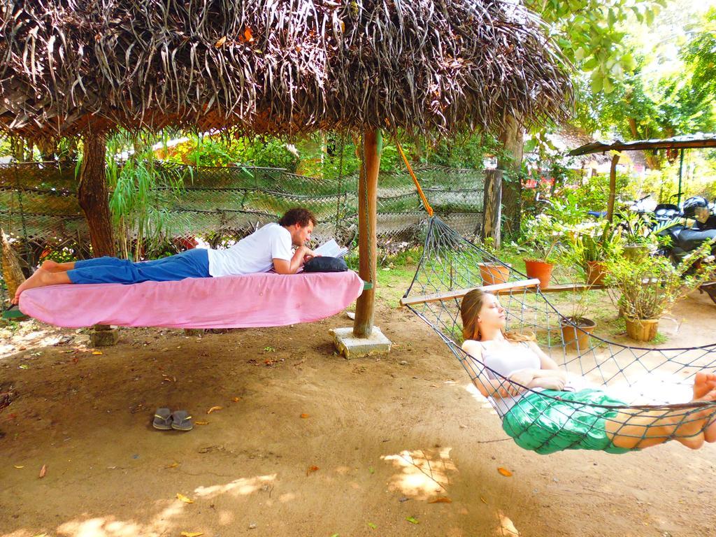 סיגירייה The Nilmini Lodge מראה חיצוני תמונה