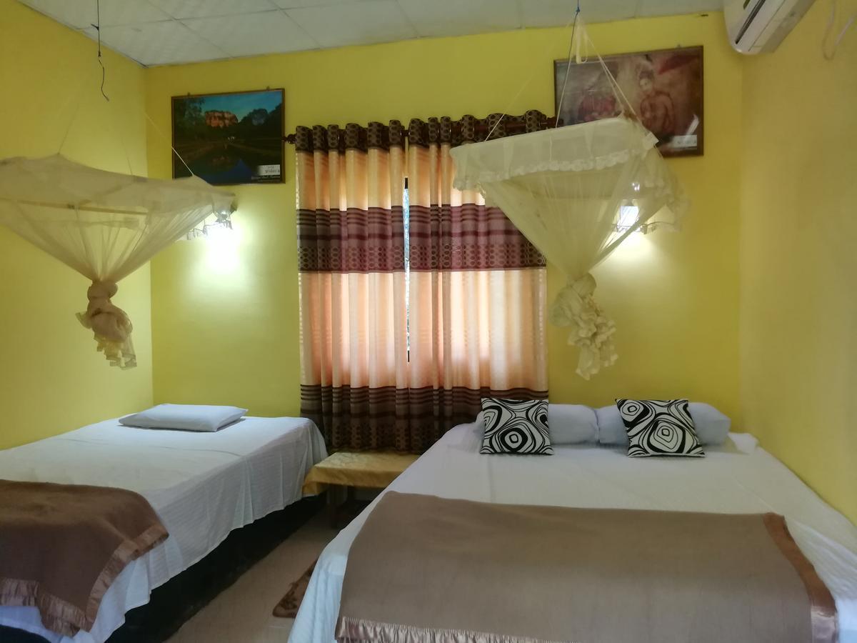 סיגירייה The Nilmini Lodge מראה חיצוני תמונה