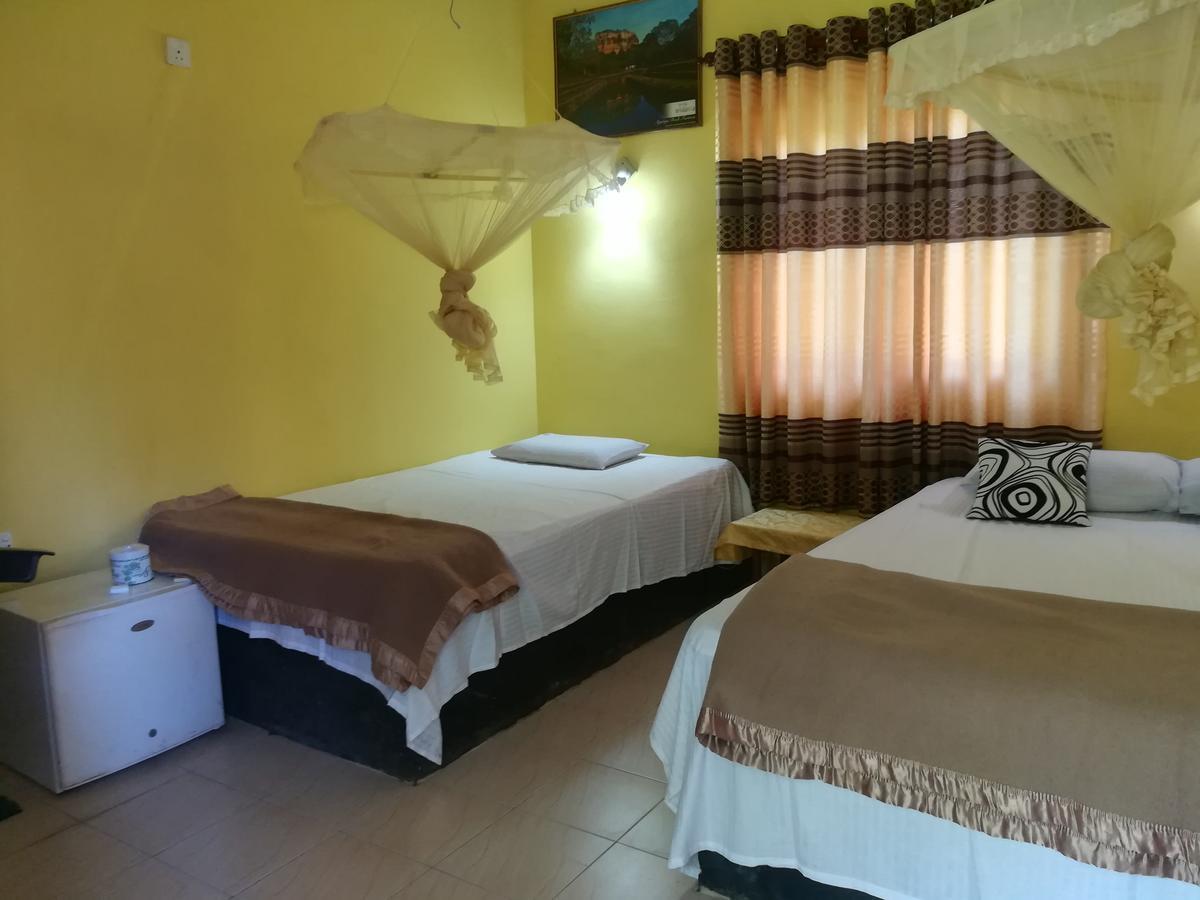 סיגירייה The Nilmini Lodge מראה חיצוני תמונה